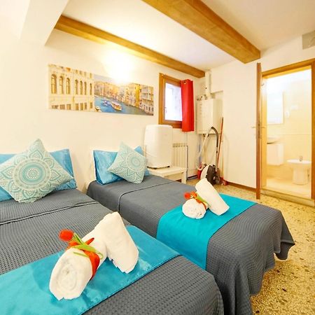 Campo San Polo Apartment Rialto Veneţia Exterior foto