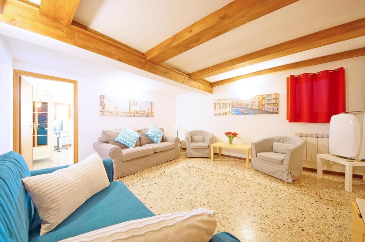 Campo San Polo Apartment Rialto Veneţia Exterior foto